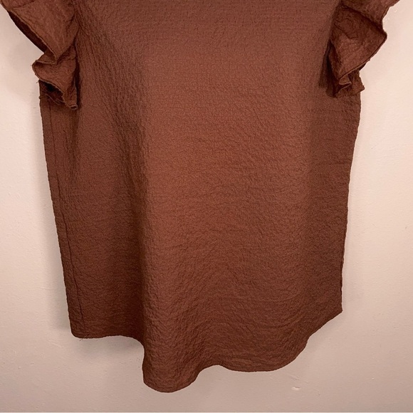 Size 8/10 Brown Textured Ruffle Blouse Neutral Stretch Lightweight Mock Neck - Picture 9 of 12